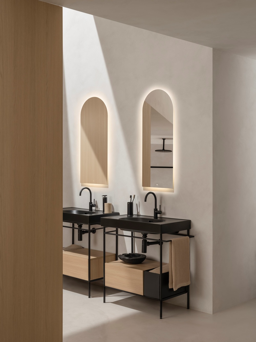 ÇAĞDAŞ BANYOLARA ZAMANSIZ TASARIM