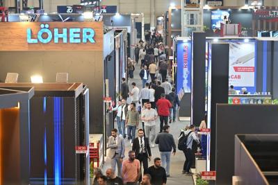 SEKT�R �STANBUL�DA B�R ARAYA GEL�YOR