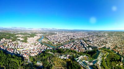 TUR�ZM YATIRIMLARI AKDEN�Z KIYILARINDA �EK�LLEN�YOR